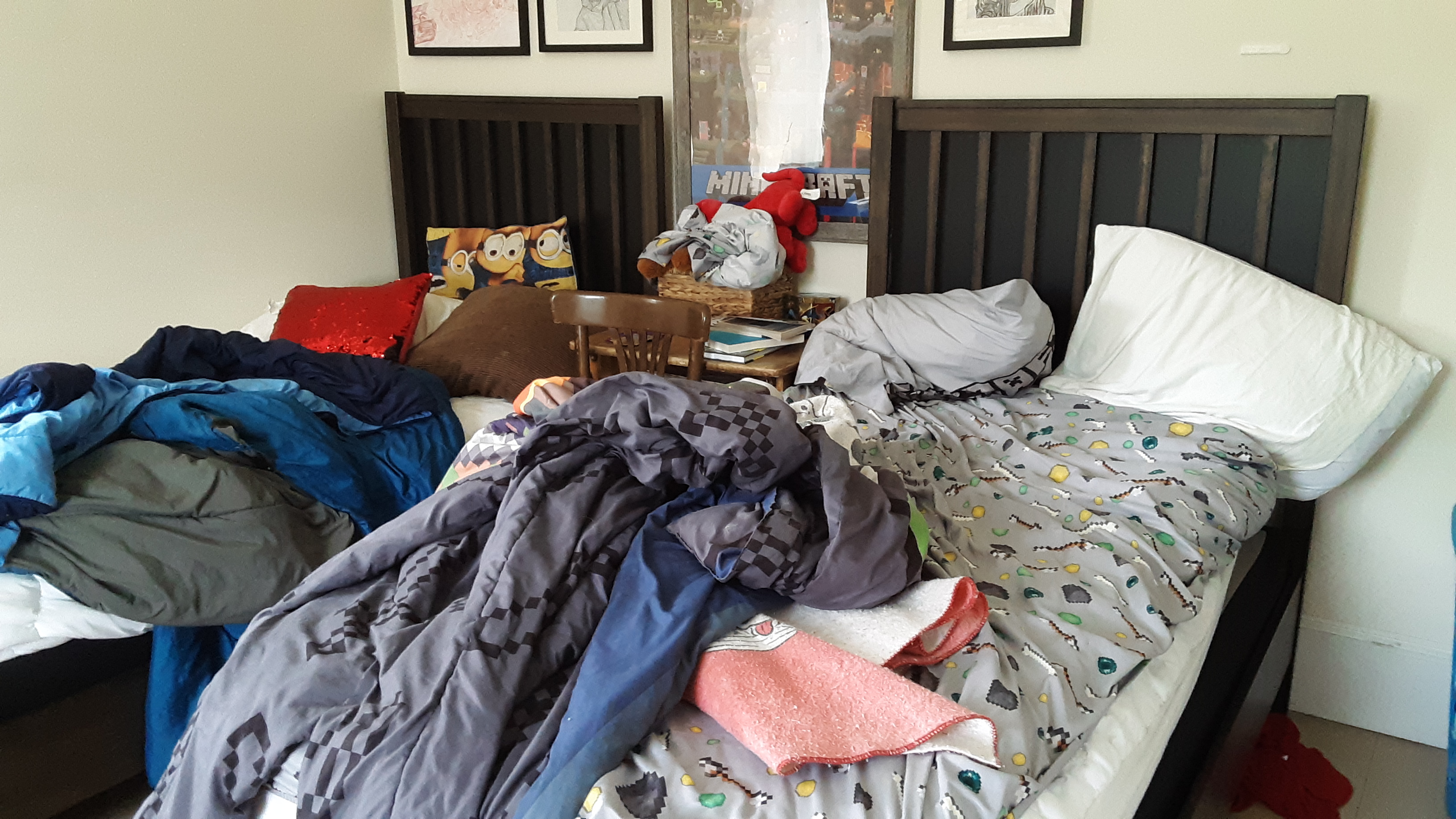 A More Welcoming Boys’ Bedroom